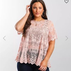 En Crème floral pink lace top